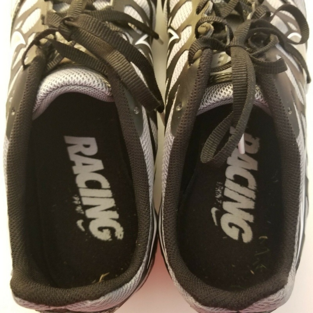 Nike Zoom Black Racing Shoes With Spikes Tool Bag - Picture 7 of 8